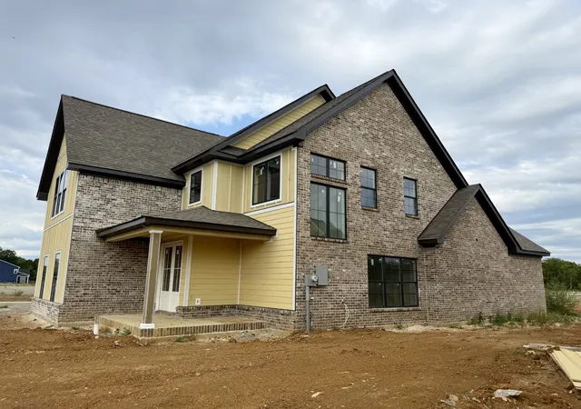 Photo 3 of Single family home for sale at 4201 Flanders Dr, Murfreesboro, TN 37127 | MLS# 3545731 | Listing updated on 2026-09-10