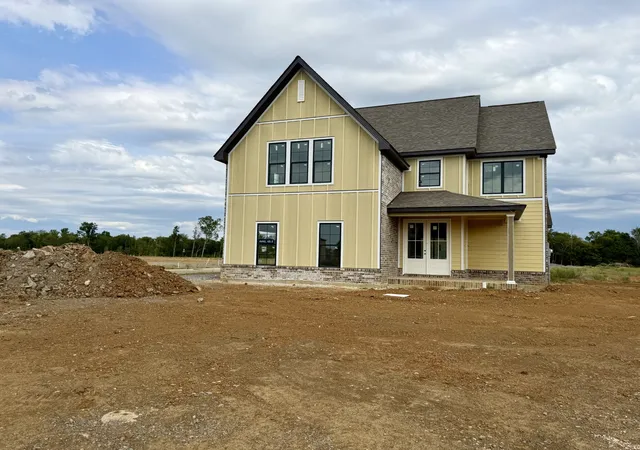 Photo 3 of Single family home for sale at 4201 Flanders Dr, Murfreesboro, TN 37127 | MLS# 3545731 | Listing updated on 2026-09-10