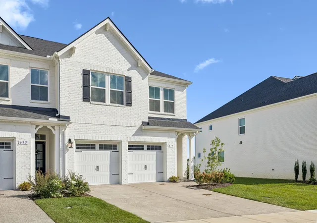 Photo 4 of Townhouse for sale at 635 Clb View Way, Mount Juliet, TN 37122 | MLS# 3544444 | Listing updated on 2026-10-21