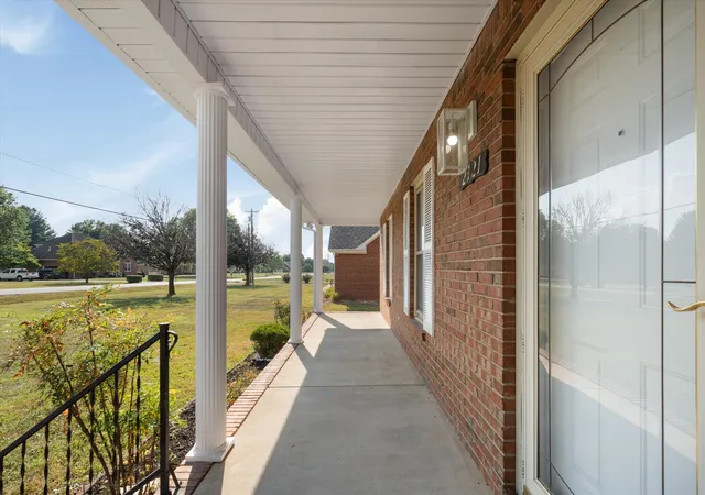 Photo 3 of Single family home for sale at 2121 Red Mile Rd, Murfreesboro, TN 37127 | MLS# 3546724 | Listing updated on 2026-09-21