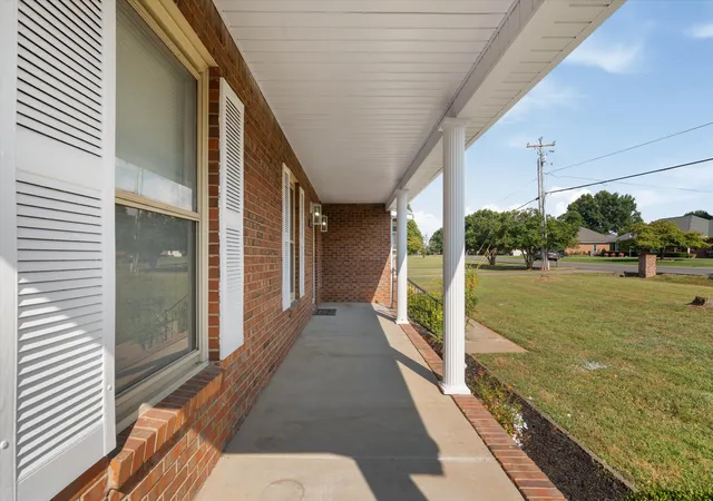 Photo 3 of Single family home for sale at 2121 Red Mile Rd, Murfreesboro, TN 37127 | MLS# 3546724 | Listing updated on 2026-09-21