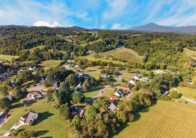 Photo 43 of Single family home for sale at 313 Sonnett Ct, Kingsport, TN 37664 | MLS# 3591870 | Listing updated on 2026-10-15