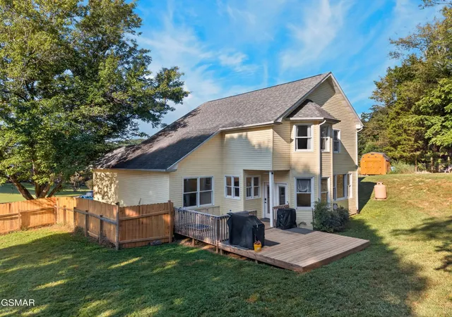 Photo 4 of Single family home for sale at 313 Sonnett Ct, Kingsport, TN 37664 | MLS# 3591870 | Listing updated on 2026-09-15
