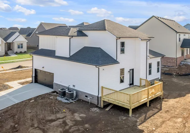 Photo 3 of Single family home for sale at 965 Hunters Ln, Springfield, TN 37172 | MLS# 3545985 | Listing updated on 2026-09-14