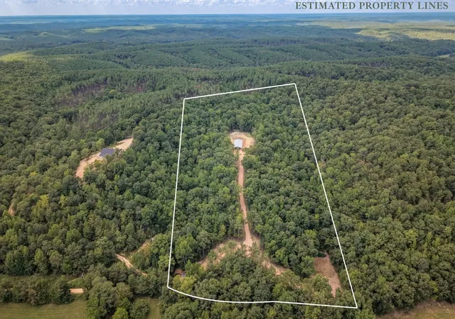 Photo 2 of Land for sale at 0 Wades Branch Rd, Centerville, TN 37033 | MLS# 3546325 | Listing updated on 2026-10-04