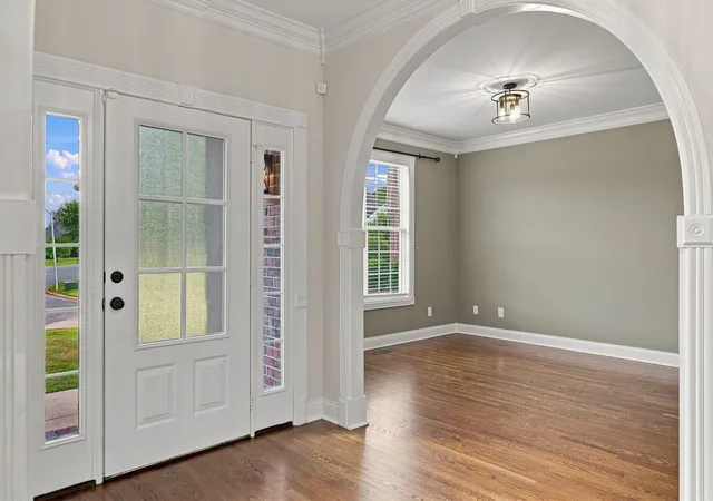 Photo 4 of Single family home for sale at 900 Shoreham St, Murfreesboro, TN 37130 | MLS# 3544313 | Listing updated on 2026-09-13