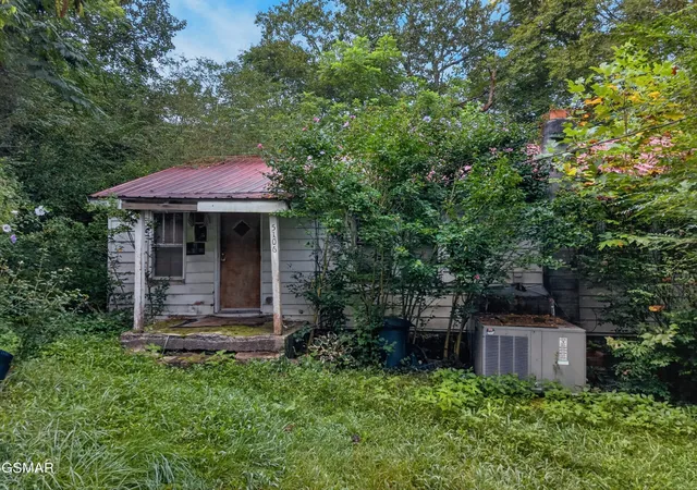 Photo 2 of Land for sale at 5106 Hwy 25w S E Of, La Follette, TN 37766 | MLS# 3591872 | Listing updated on 2026-09-15