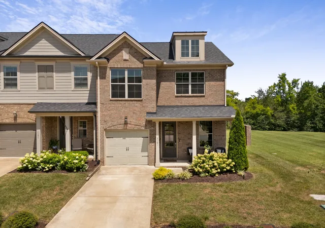Townhouse for sale at 3161 Sassafras Ln, Thompsons Station, TN 37179 | MLS# 3544333