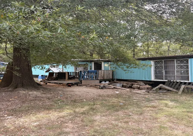 Photo 2 of Manufactured home for sale at 2315 Butcher Ridge Rd, Cumberland Furnace, TN 37051 | MLS# 3545483 | Listing updated on 2026-09-15