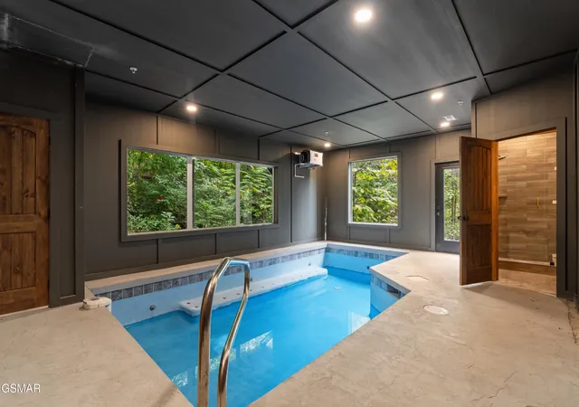 Photo 2 of Single family home for sale at 535 Forrest Springs Dr, Gatlinburg, TN 37738 | MLS# 3543673 | Listing updated on 2026-10-01