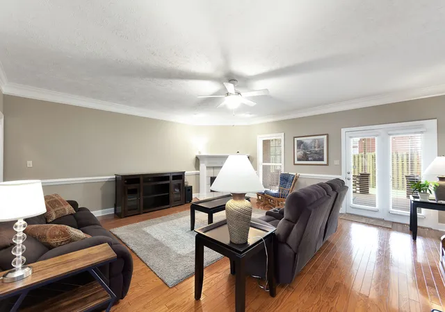 Photo 3 of Single family home for sale at 10 Bentwillow Cv, Jackson, TN 38305 | MLS# 3544120 | Listing updated on 2026-09-13