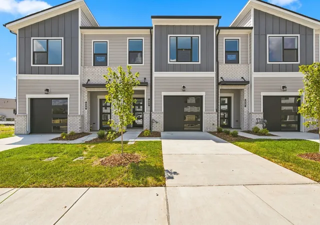 Photo 1 of Townhouse for sale at 952 Tellico St, Gallatin, TN 37066 | MLS# 3544147 | Listing updated on 2026-10-04