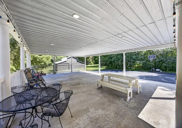 Photo 3 of Single family home for sale at 2472 Hilham Hwy, Hilham, TN 38568 | MLS# 3544910 | Listing updated on 2026-09-09