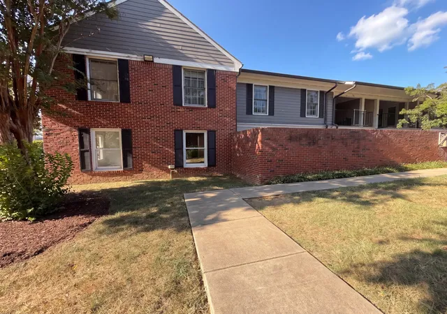 Condo for sale at 5025 Hillsboro Pike #7A, Nashville, TN 37215 | MLS# 3544248