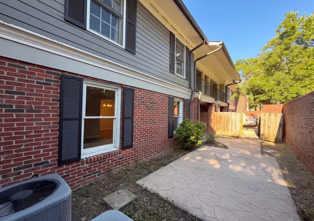 Photo 4 of Condo for sale at 5025 Hillsboro Pike #7A, Nashville, TN 37215 | MLS# 3544248 | Listing updated on 2026-09-14