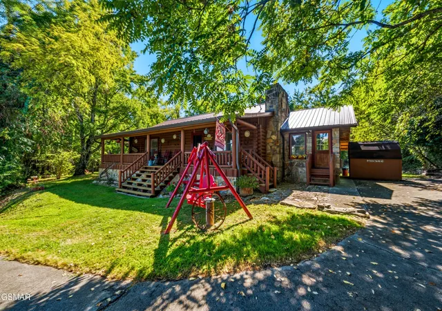 Photo 1 of Single family home for sale at 3114 Hatcher Top Rd, Sevierville, TN 37862 | MLS# 3544242 | Listing updated on 2026-09-11