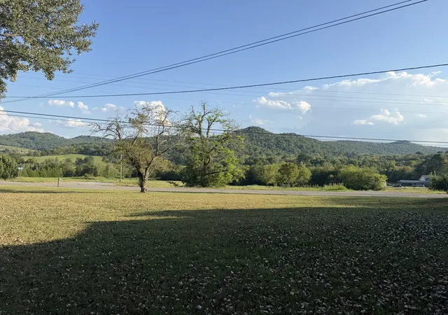 Photo 3 of Single family home for sale at 300 W Main St, Auburntown, TN 37016 | MLS# 3546752 | Listing updated on 2026-09-30