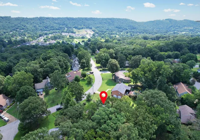 Photo 3 of Single family home for sale at 9104 Quail Mountain Dr, Chattanooga, TN 37421 | MLS# 3544247 | Listing updated on 2026-09-28