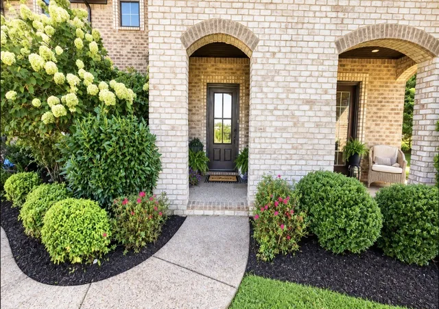 Photo 3 of Single family home for sale at 1084 Summerstar Cir, Gallatin, TN 37066 | MLS# 3546477 | Listing updated on 2026-09-14