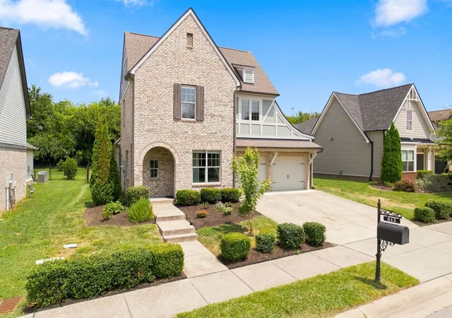 Photo 2 of Single family home for sale at 615 Sire Ave, Mount Juliet, TN 37122 | MLS# 3544381 | Listing updated on 2026-09-15