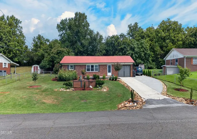 Single family home for sale at 157 Britton Dr, Talbott, TN 37877 | MLS# 3591874