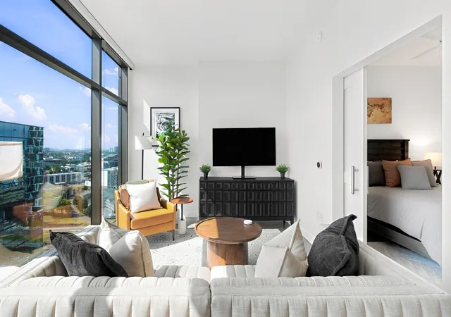 Photo 3 of Condo for sale at 1212 Demonbreun St #1804, Nashville, TN 37203 | MLS# 3546684 | Listing updated on 2026-09-21