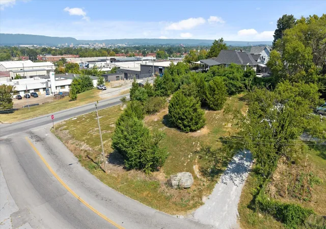 Photo 3 of Land for sale at 0 Dodds Ave, Chattanooga, TN 37407 | MLS# 3544743 | Listing updated on 2026-09-24