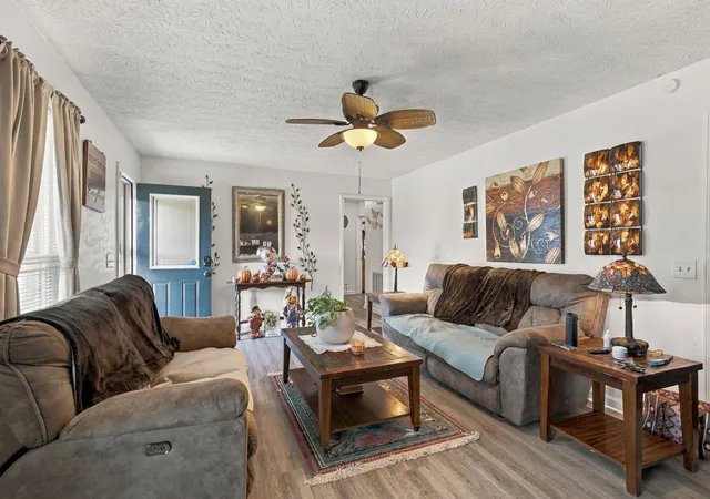 Photo 3 of Single family home for sale at 2015 Patricia Dr, Greenbrier, TN 37073 | MLS# 3592541 | Listing updated on 2026-10-02