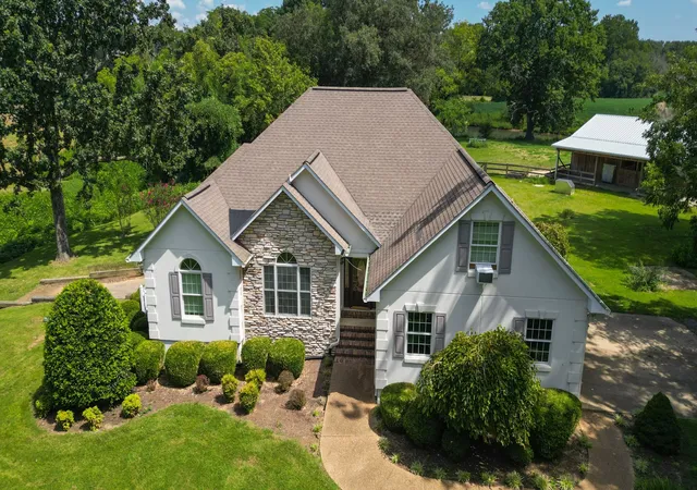 Photo 2 of Single family home for sale at 1021 Old State Route 76, Henry, TN 38231 | MLS# 3544820 | Listing updated on 2026-09-11