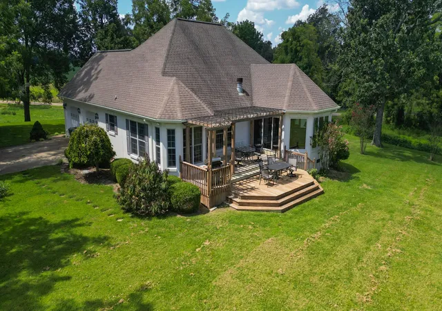 Photo 3 of Single family home for sale at 1021 Old State Route 76, Henry, TN 38231 | MLS# 3544820 | Listing updated on 2026-09-11