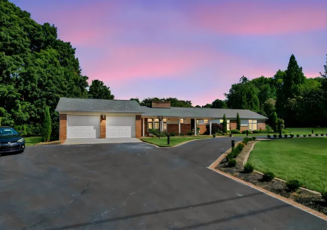 Photo 3 of Single family home for sale at 2210 Joy St Ne, Cleveland, TN 37311 | MLS# 3547170 | Listing updated on 2026-09-12