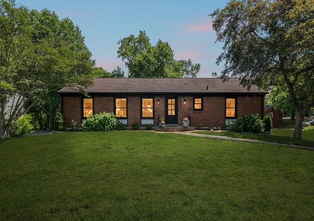 Photo 3 of Single family home for sale at 535 Richmar Dr, Nashville, TN 37211 | MLS# 3545048 | Listing updated on 2026-09-13