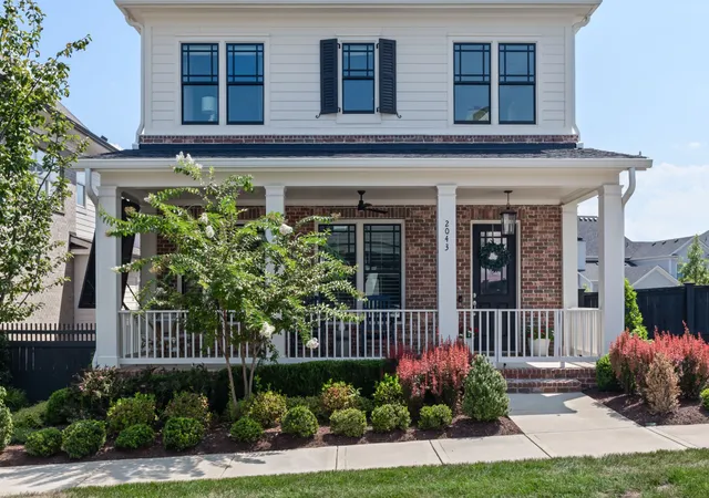 Photo 2 of Single family home for sale at 2043 William St, Franklin, TN 37064 | MLS# 3545925 | Listing updated on 2026-10-27