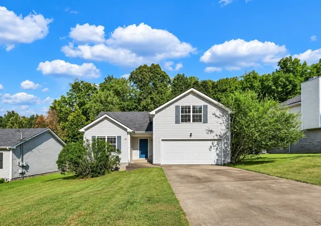 Single family home for sale at 2956 Core Dr, Clarksville, TN 37040 | MLS# 3546818