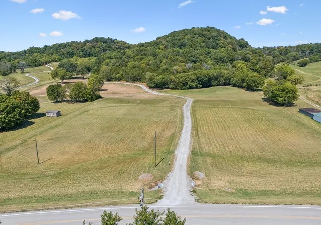 Photo 1 of Land for sale at 4828 Harpeth Peytonsville Rd, Thompsons Station, TN 37179 | MLS# 3546107 | Listing updated on 2026-09-10