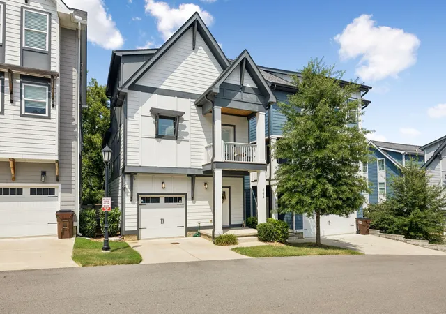 Photo 1 of Single family home for sale at 444 Becanni Ln, Nashville, TN 37209 | MLS# 3545459 | Listing updated on 2026-09-14