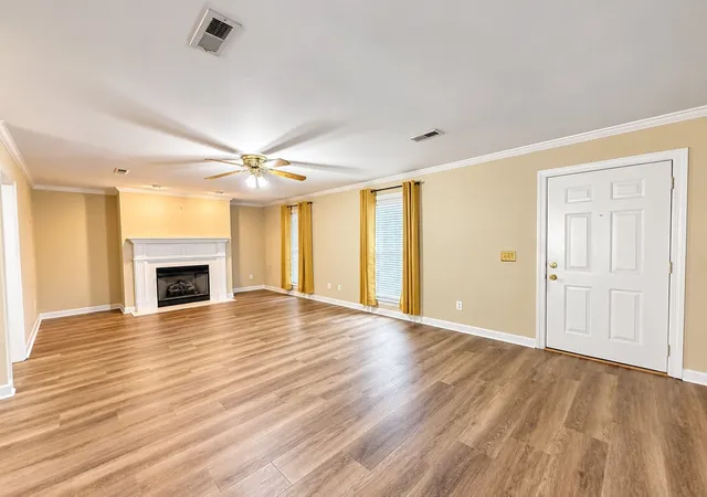 Photo 3 of Townhouse for sale at 310 Dartford Ct, Smyrna, TN 37167 | MLS# 3546490 | Listing updated on 2026-09-14