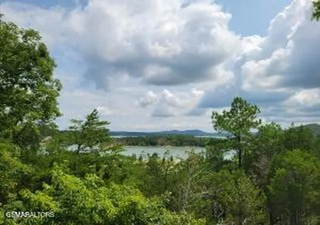 Photo 3 of Sale Pending at 18 Bay View Point, Sevierville, TN 37876 | MLS# 3591879 | Listing updated on 2026-09-23