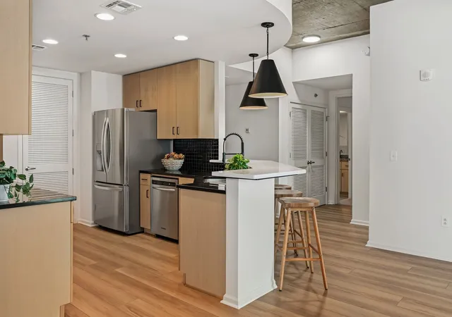 Photo 4 of Condo for sale at 415 Church St #1801, Nashville, TN 37219 | MLS# 3591939 | Listing updated on 2026-09-15