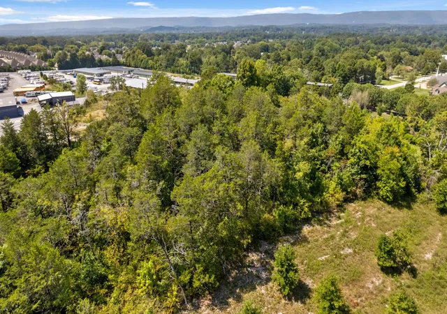 Photo 1 of Land for sale at 1983 Thrasher Pike, Hixson, TN 37343 | MLS# 3545551 | Listing updated on 2026-09-11