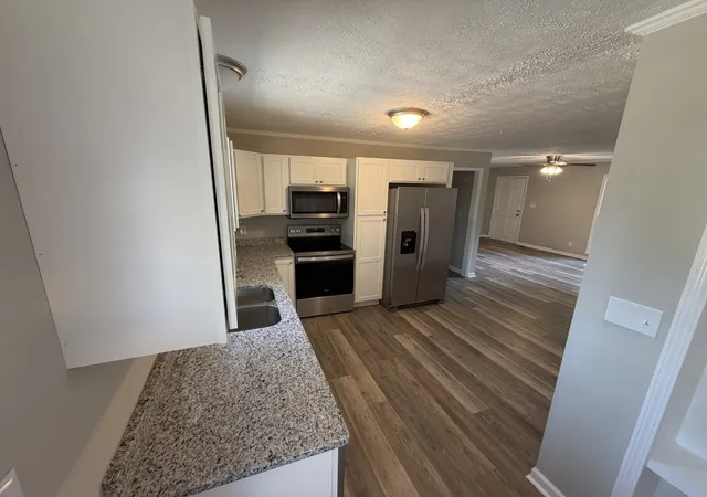 Photo 3 of Single family home for sale at 2118 Lambert Dr, Westmoreland, TN 37186 | MLS# 3545565 | Listing updated on 2026-09-11