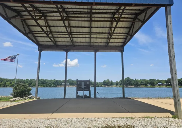 Photo 3 of Land for sale at 1089 River Front Dr, Clifton, TN 38425 | MLS# 3545685 | Listing updated on 2026-09-14