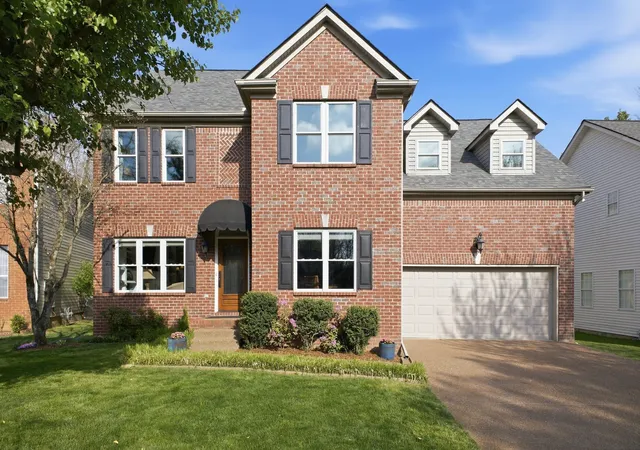 Photo 2 of Single family home for sale at 1419 Clairmonte Cir, Franklin, TN 37064 | MLS# 3547845 | Listing updated on 2026-09-22