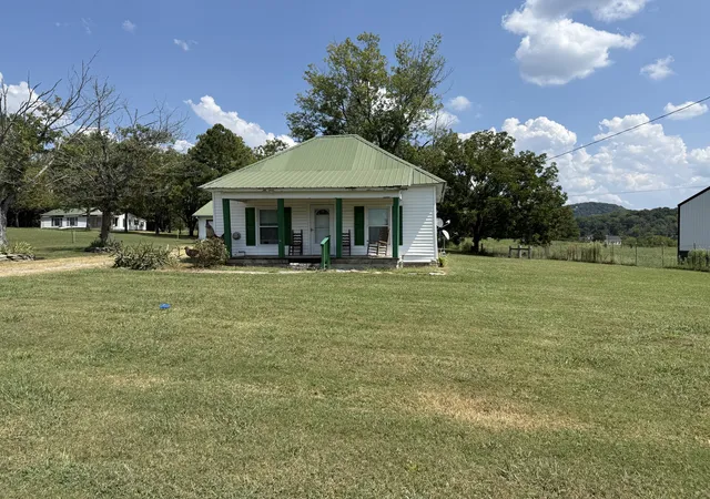 Photo 2 of Single family home for sale at 7140 N Milton Rd, Milton, TN 37118 | MLS# 3546040 | Listing updated on 2026-09-10