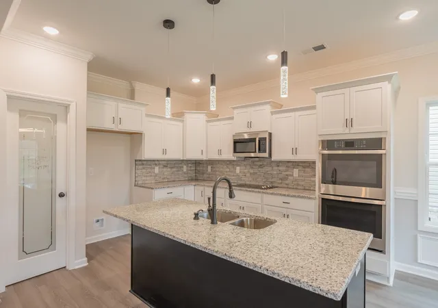 Photo 4 of Single family home for sale at 356 Timber Springs, Clarksville, TN 37042 | MLS# 3547965 | Listing updated on 2026-09-14