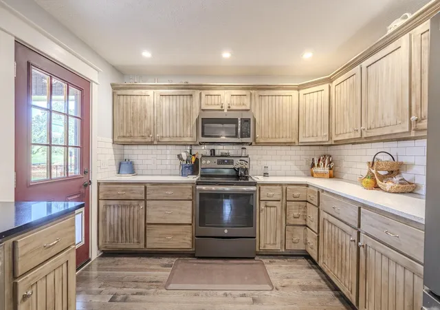 Photo 2 of Single family home for sale at 251 Fairy Tale Way, Savannah, TN 38372 | MLS# 3545887 | Listing updated on 2026-10-09