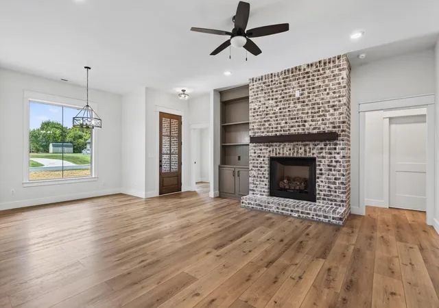 Photo 4 of Single family home for sale at 89 Lexington Stop Dr, Rock Spring, GA 30739 | MLS# 3545905 | Listing updated on 2026-09-13
