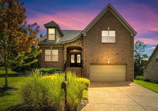 Photo 1 of Single family home for sale at 4127 Oakstone Dr, Smyrna, TN 37167 | MLS# 3545952 | Listing updated on 2026-09-13