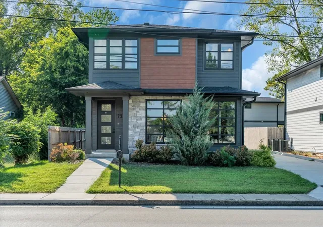 Photo 1 of Single family home for sale at 721 N Highland Ave, Murfreesboro, TN 37130 | MLS# 3546082 | Listing updated on 2026-09-13