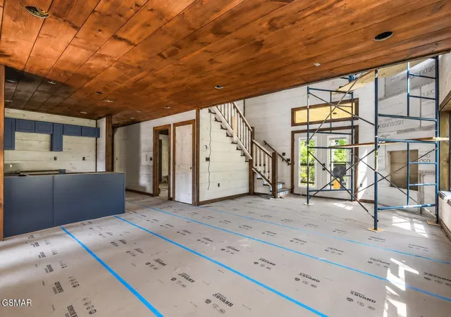 Photo 3 of Single family home for sale at 2759 Owls Cvs Way, Sevierville, TN 37862 | MLS# 3545958 | Listing updated on 2026-09-11